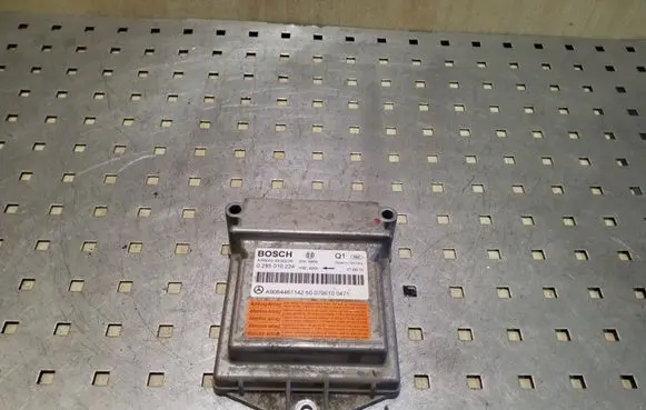 Volkswagen Crafter Airbag control unit/module 0285010224 A9064461142