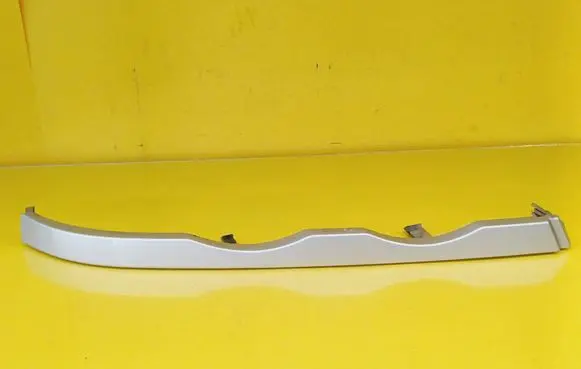 Under headlight/headlamp trim