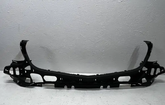 Mercedes-Benz GLC X253 C253 Front bumper mounting bracket A2538851500