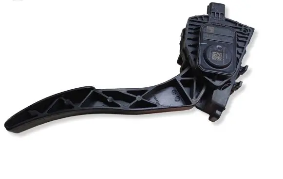 Ford Fusion II Accelerator throttle pedal DG9C9F836AC G1425135928 697976