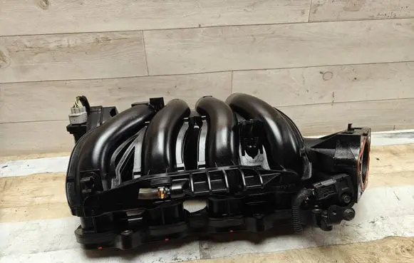 Honda CR-V Intake manifold 0120106010