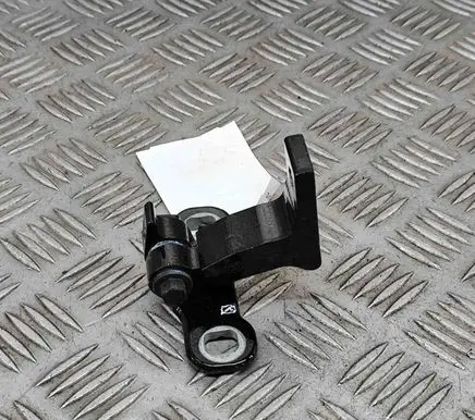 Volvo XC90 Rear door upper hinge 31424594