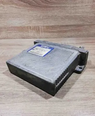 Renault Scenic I Engine control unit/module ECU hom7700868189 7700105605