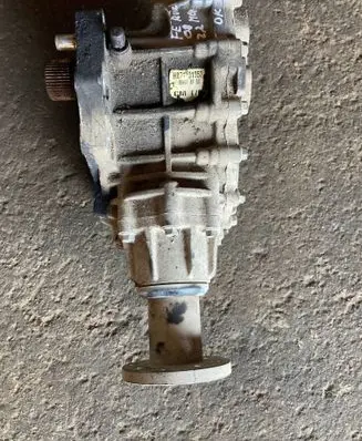 Hyundai Santa Fe Gearbox transfer box case H071101052