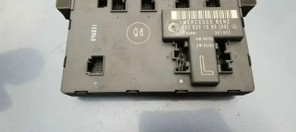 Mercedes-Benz C W203 Door control unit/module A2038201585