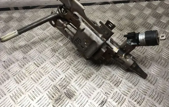Peugeot 308 Steering wheel axle
