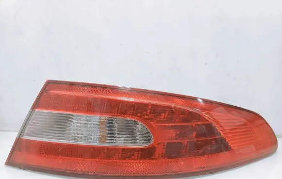 Jaguar XF X250 Rear/tail lights 8X2313404BD 0704100910