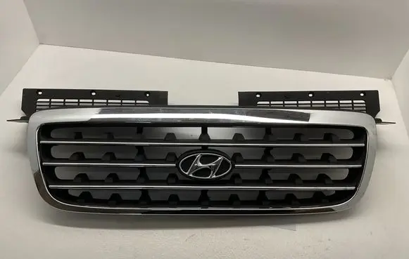 Hyundai Trajet Front grill 863523A0