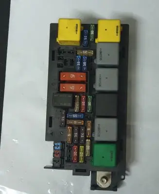 Mercedes-Benz GL X164 Fuse box set A1645402972 0025421119