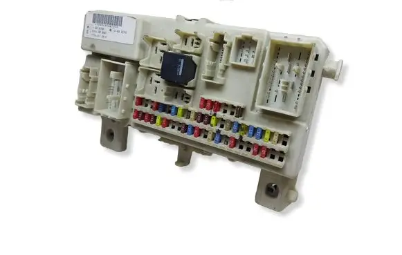 Ford Focus Fuse module 4M5T14A073BHKASAC 4M5T14A073BH