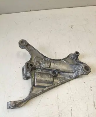 Citroen C4 Grand Picasso Engine mounting bracket 113103198