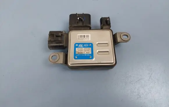 Hyundai i20 (GB IB) Fan control module 253854R500 A428811