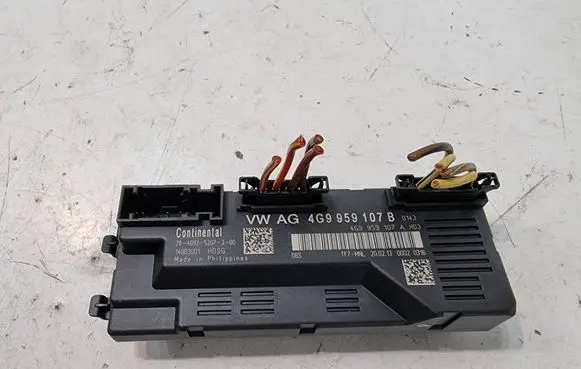Audi A6 S6 C7 4G Tailgate/trunk control unit/module 4G9959107B 4G9959107A
