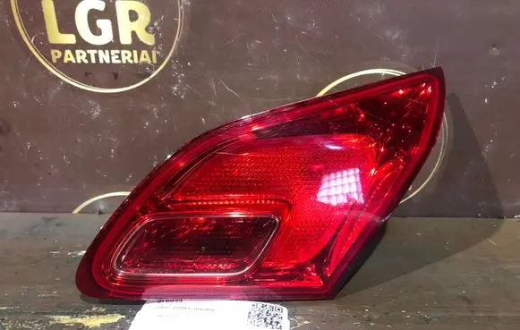 Opel Astra J Tailgate rear/tail lights 13282247