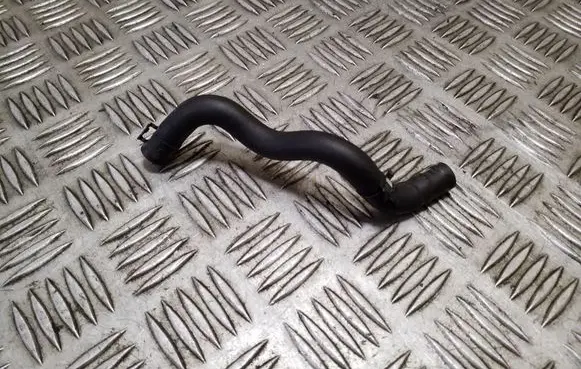 Volkswagen PASSAT B8 Exhaust gas pipe 04L131850A