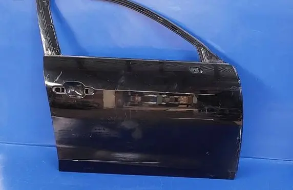 Audi A4 S4 B9 8W Front door
