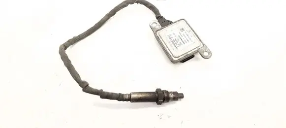Mercedes-Benz E W212 Lambda probe sensor A0009053403