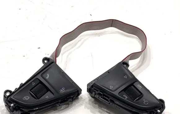 Skoda Superb B8 (3V) Steering wheel buttons/switches 3V0919719A