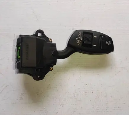 BMW 5 E60 E61 Wiper control stalk 6924107a 01206110