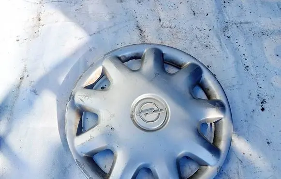 Opel Zafira A R15 wheel hub/cap/trim 09156269