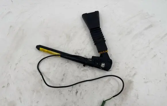 Opel Zafira A Front seatbelt buckle 90560656