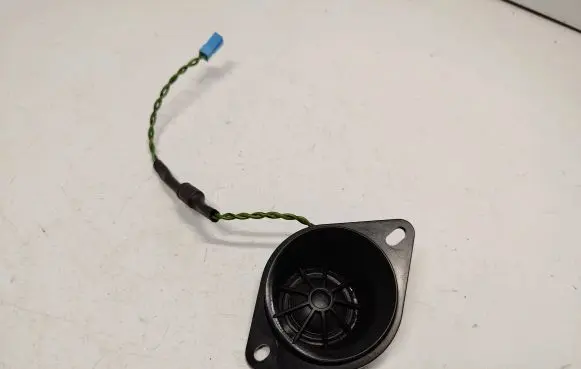 BMW 3 E90 E91 Parcel shelf speaker 65136919362