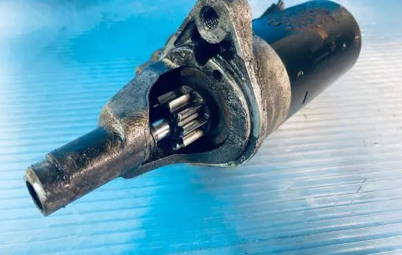 Audi A4 S4 B6 8E 8H Starter motor 059911023H