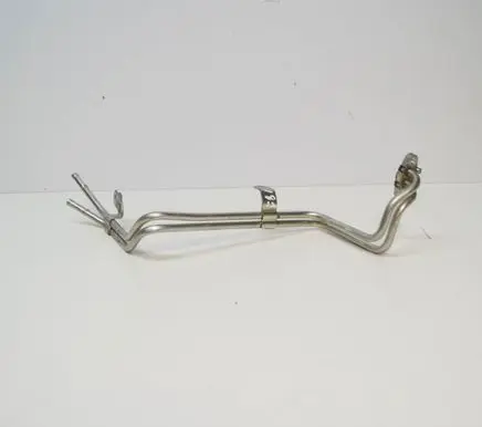 Audi Q3 8U Engine coolant pipe/hose 04E122157BR