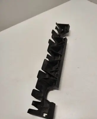 Sill/side skirt trim