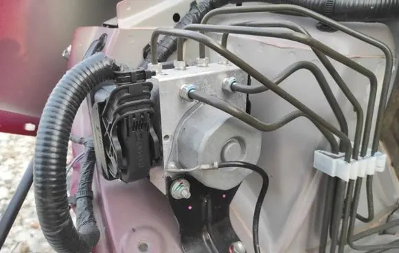 Mitsubishi Space Star ABS Pump 4670B229 269832 19082810454