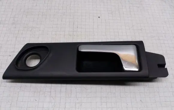 Audi A6 S6 C4 4A Rear door interior handle 4A0839019B