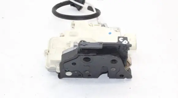 Audi Q7 4L Rear door lock