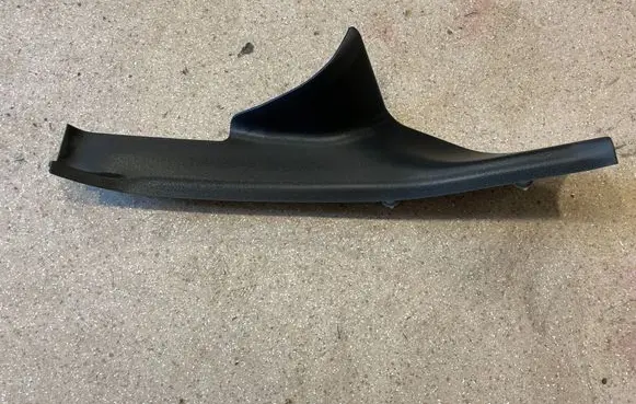 BMW 5 G60 G61 Rear sill trim cover 5A0A286