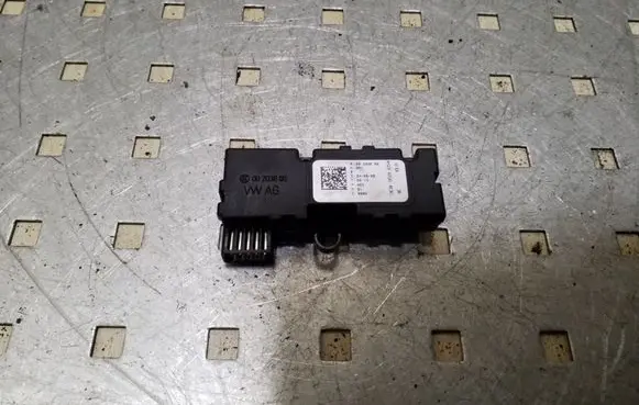 Volkswagen PASSAT B6 Steering angle sensor 3C0959654