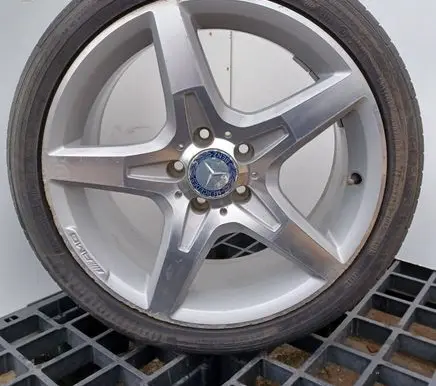 Mercedes-Benz SLK R172 R18 alloy rim A1724012602