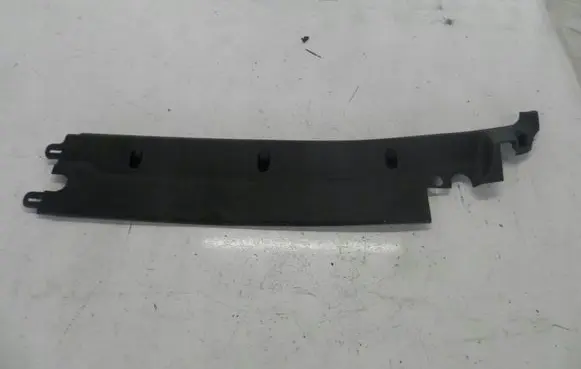Renault Master II Wiper trim 
