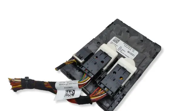 Audi Q5 SQ5 Comfort/convenience module 8W0907063CE F005V01925 8W0907063BE