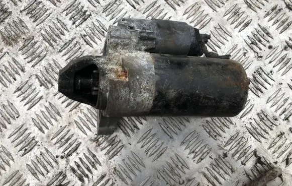 Mini One - Cooper Clubman R55 Starter motor 7812070 0001138006