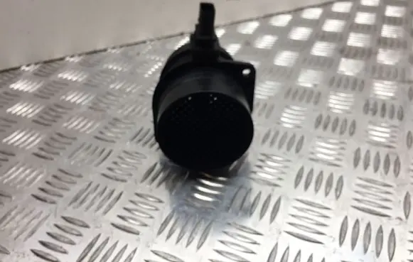 Audi A4 S4 B8 8K Mass air flow meter 03G906461C