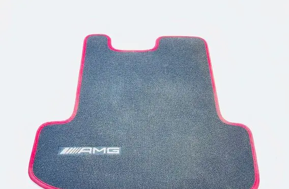 Mercedes-Benz C W204 Rear floor mat A2046843903 0100706365 Q0012005