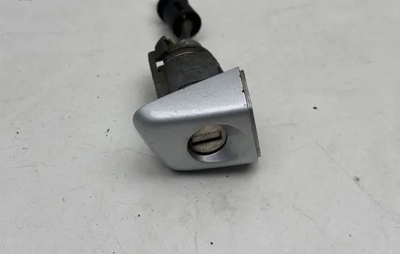 Audi A3 S3 8V Front door lock (next to the handle) 8V2837168