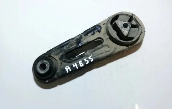 Nissan Micra Engine mount bracket