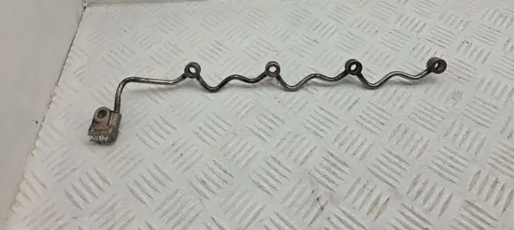 Toyota Avensis T250 Fuel return line/hose 237610R030