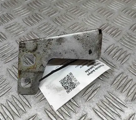 Porsche Cayenne (9PA) Fender mounting bracket 95550160900