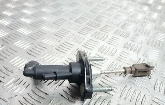 Mazda CX-7 Clutch master cylinder EH6441400
