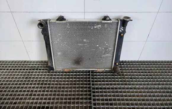 Jeep Grand Cherokee Coolant radiator