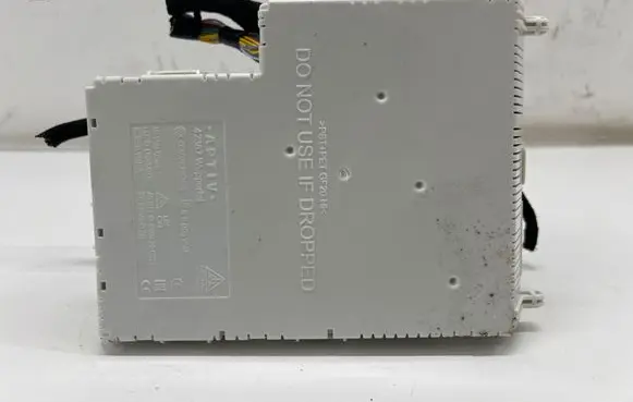 Peugeot 3008 III Fuse module 9859844380 985984438000