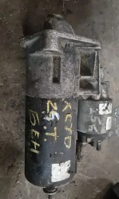 Volvo XC70 Starter motor