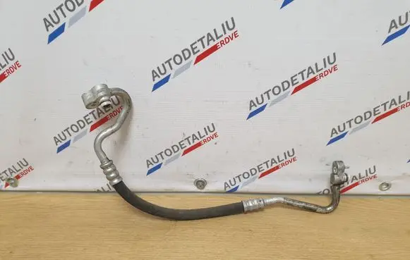 Air conditioning (A/C) pipe/hose