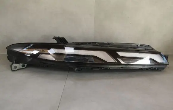 BMW X7 G07 Headlight/headlamp 9880594 20230725 127591800004